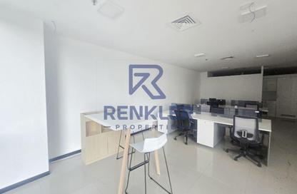 Office Space - Studio - 1 Bathroom for rent in Bay Square Building 7 - Bay Square - Business Bay - Dubai