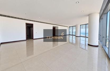 Apartment - 4 - 5 for rent in Landmark Tower - Corniche Road - Abu Dhabi Apartment - 4 - 5 for rent in Landmark Tower - Corniche Road - Abu Dhabi
