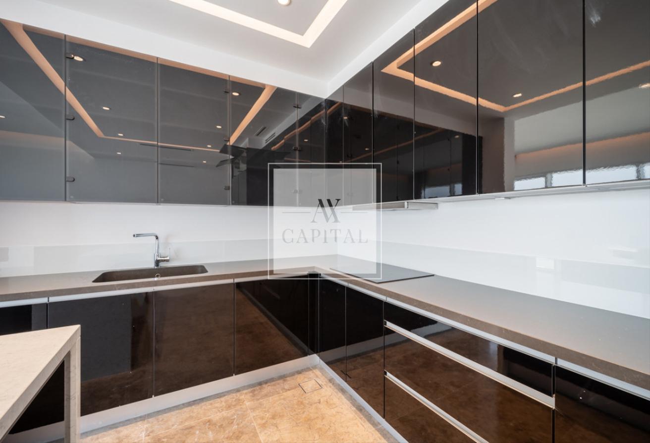Rare Corner Unit | Terrace | Spacious Layout photo 8