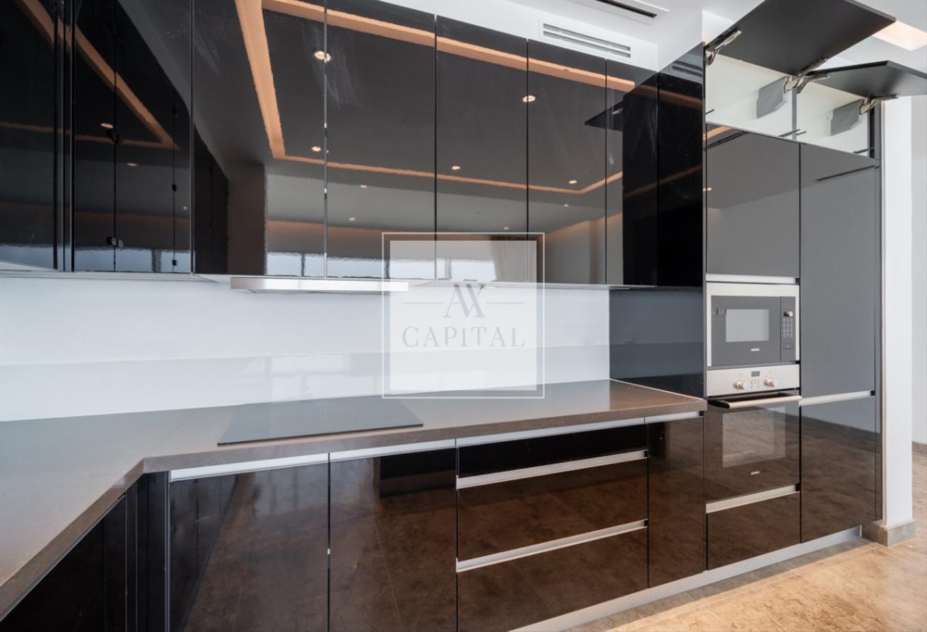 Rare Corner Unit | Terrace | Spacious Layout photo 9
