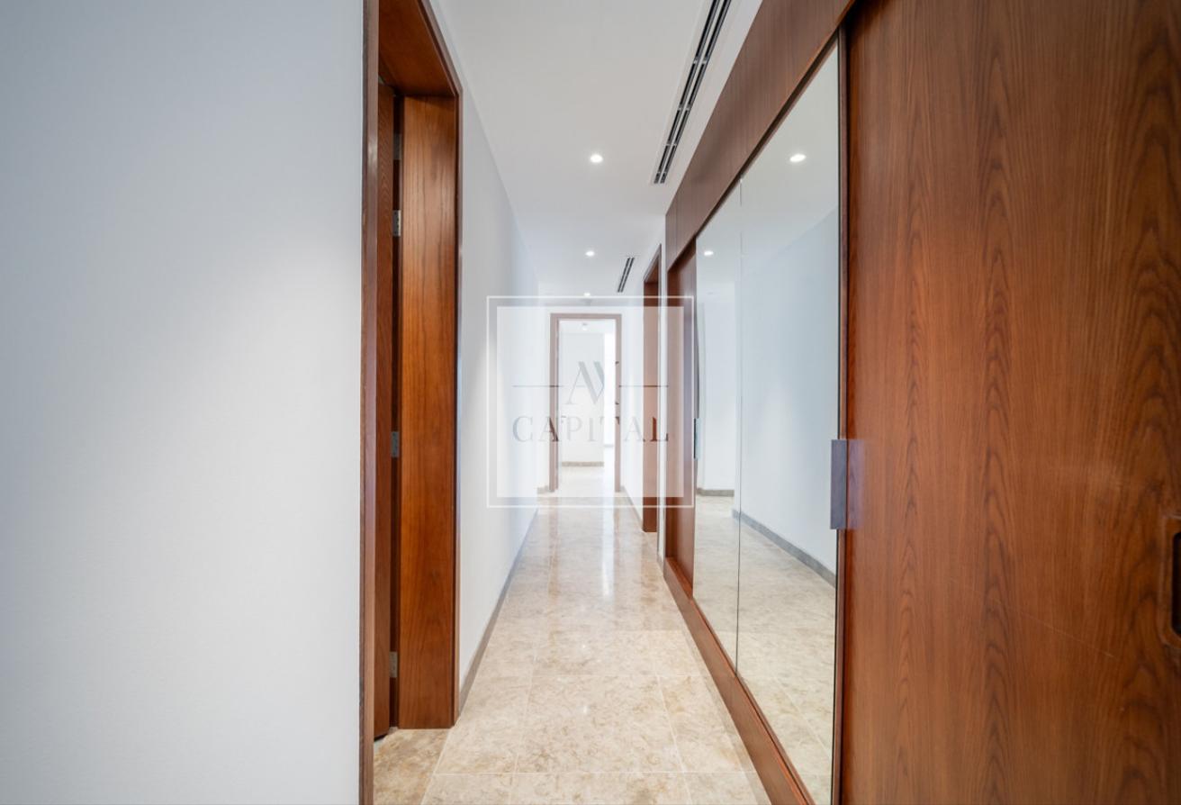 Rare Corner Unit | Terrace | Spacious Layout photo 14