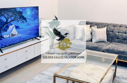 Apartment - 2 Bedrooms - 2 Bathrooms for rent in Beach Tower 1 - Al Khan Lagoon - Al Khan - Sharjah Apartment - 2 Bedrooms - 2 Bathrooms for rent in Beach Tower 1 - Al Khan Lagoon - Al Khan - Sharjah