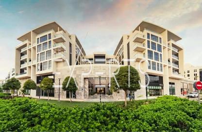 Apartment - 2 Bedrooms - 3 Bathrooms for rent in Bloom Marina - Al Bateen - Abu Dhabi