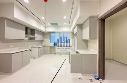 Apartment - 4 Bedrooms - 6 Bathrooms for rent in Al Suyoh - Sharjah
