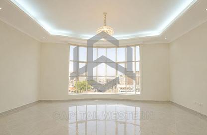 Villa - 4 Bedrooms - 6 Bathrooms for rent in Al Khawaneej 2 - Al Khawaneej - Dubai
