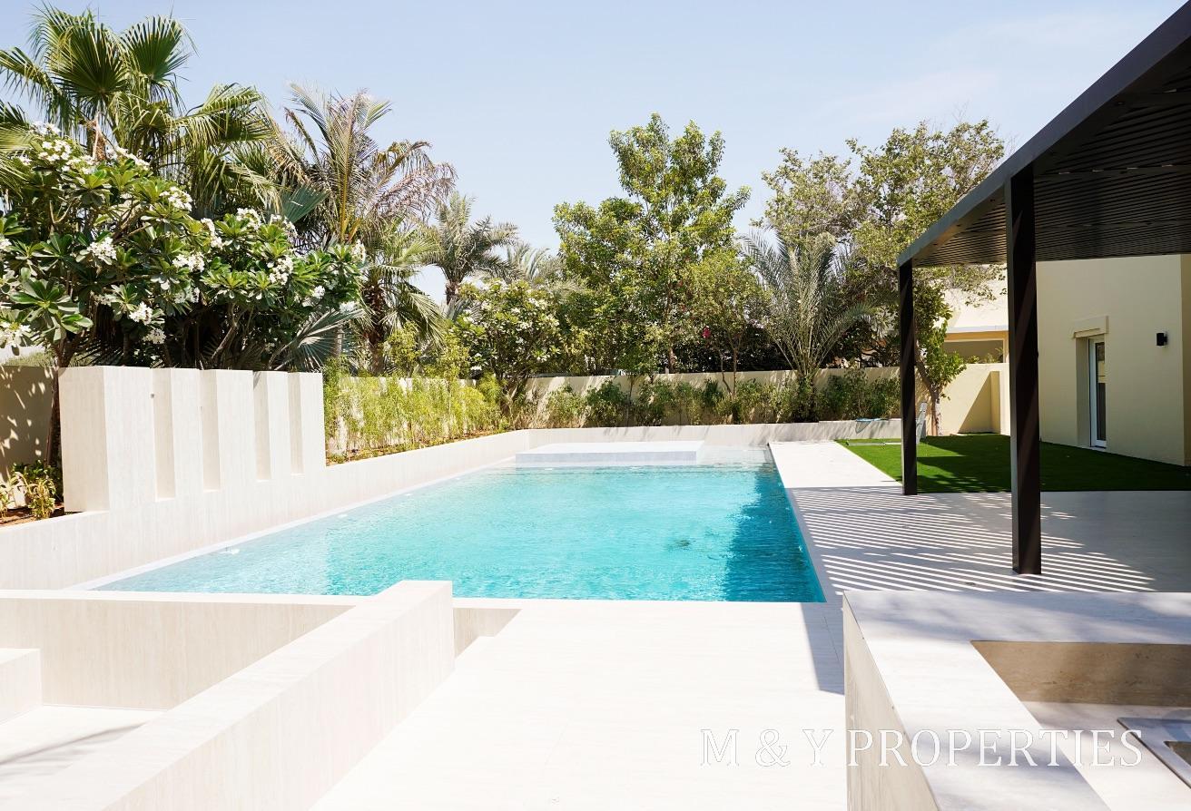 Upgraded 6BR Villa | Large Plot | Private Pool photo 2