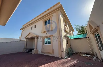 فيلا - 4 غرف نوم - 5 حمامات للايجار في منخول - بر دبي - دبي