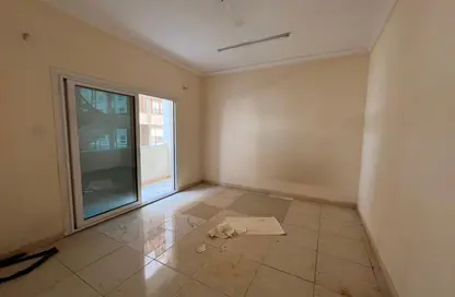 Apartment - 1 Bedroom - 1 Bathroom for rent in Al Mahatta - Al Qasimia - Sharjah