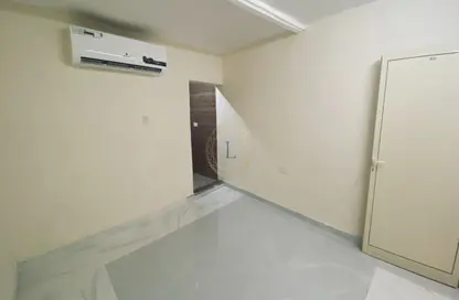 Apartment - 1 Bathroom for rent in Al Niyadat - Al Ain