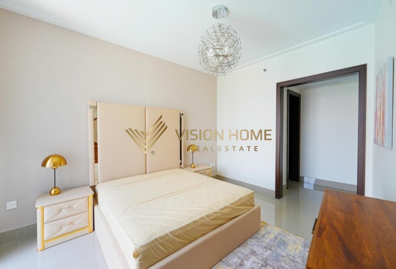 FULLY FURNISHED | PENTHOUSE | AVAILABLE photo 12
