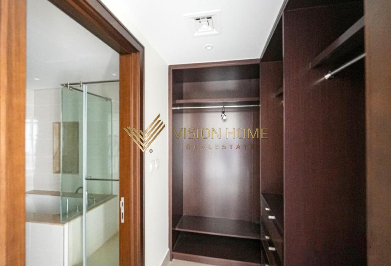 FULLY FURNISHED | PENTHOUSE | AVAILABLE photo 10