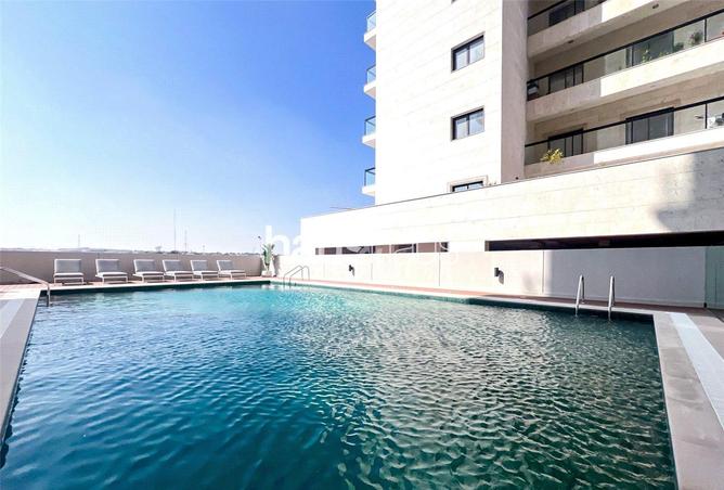 Smart Home | Close to Metro | Exclusive