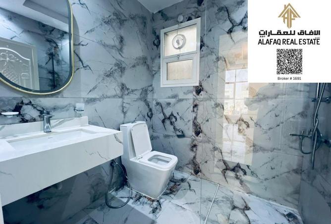 54015039 - Property Image 3