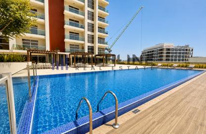 Apartment - Studio - 1 Bathroom for rent in Miraclz Tower by Danube - Arjan - Dubai
