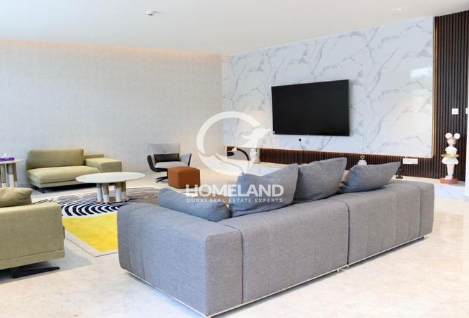 77377377 - Property Image 2