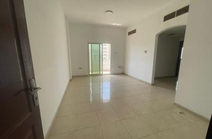 Apartment - 2 - 2 for rent in Qasimia 10 building - Al Mahatta - Al Qasimia - Sharjah Apartment - 2 - 2 for rent in Qasimia 10 building - Al Mahatta - Al Qasimia - Sharjah