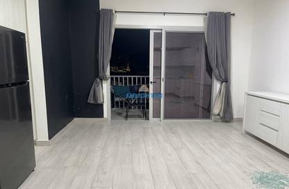 Apartment - Studio - 1 for rent in Easy 19 - International City Phase 2 (Al Warsan 4) - Dubai Apartment - Studio - 1 for rent in Easy 19 - International City Phase 2 (Al Warsan 4) - Dubai