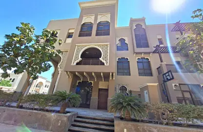 Villa - 4 Bedrooms - 6 Bathrooms for rent in Al Hooshi Villas - Hoshi - Al Badie - Sharjah Villa - 4 Bedrooms - 6 Bathrooms for rent in Al Hooshi Villas - Hoshi - Al Badie - Sharjah
