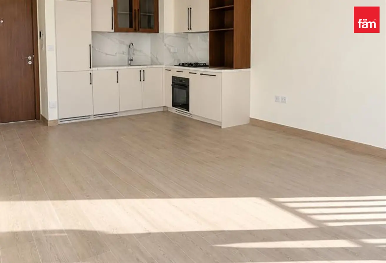 160079725 - Property Main Image