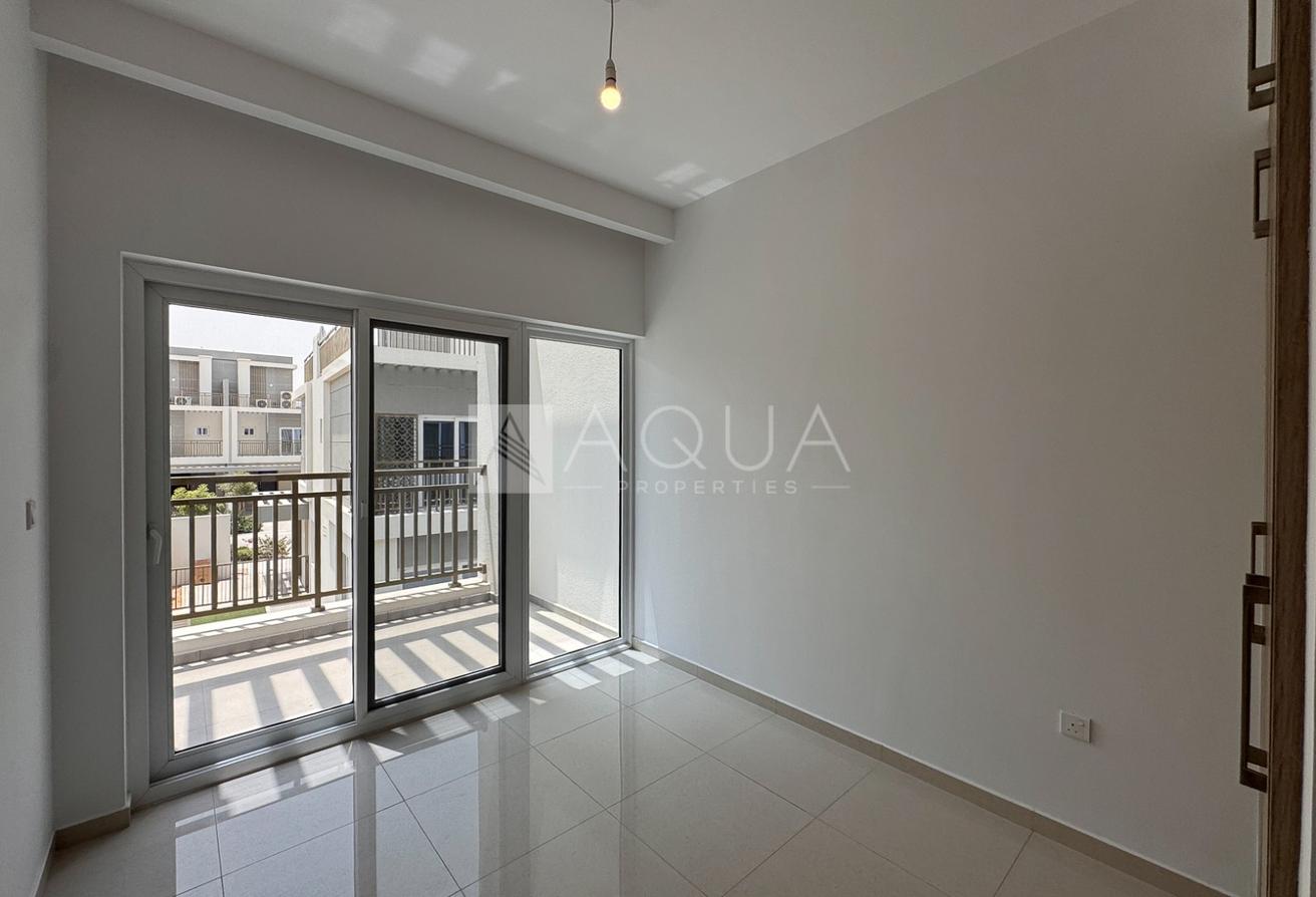New layout | Closed kitchen | Ready to Move in photo 5