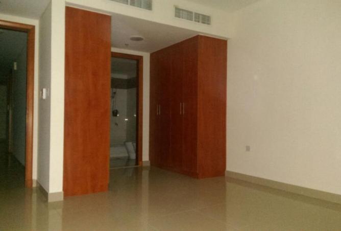 57382940 - Property Image 2