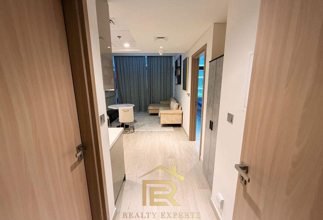 FULLY FURNISHED|VACANT|CHILLER FREE|COMMUNITY VIEW photo 9