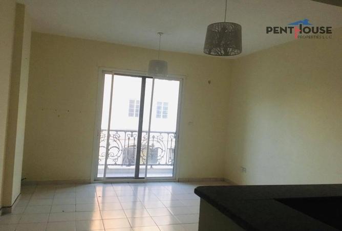 67455395 - Property Image 2