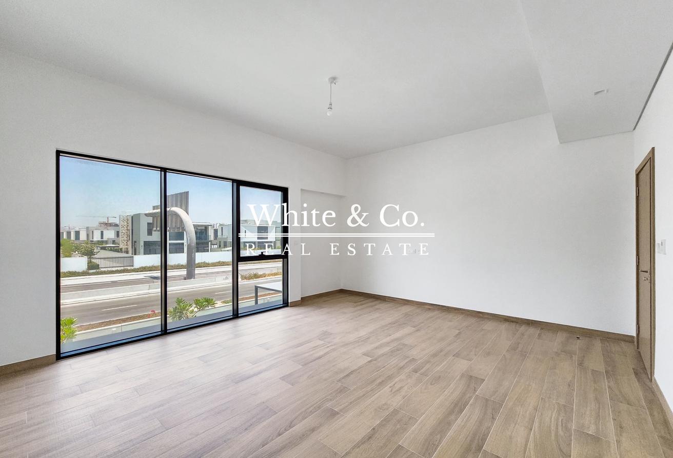Landscaped | Single Row | Available Now photo 14