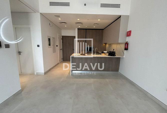 121990221 - Property Image 2