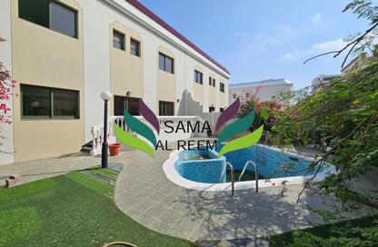 Villa - 5 Bedrooms - 5 Bathrooms for rent in Al Tarad Street - Jumeirah 3 - Jumeirah - Dubai Villa - 5 Bedrooms - 5 Bathrooms for rent in Al Tarad Street - Jumeirah 3 - Jumeirah - Dubai