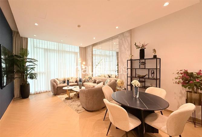 Vacant | Upgraded | Furnished | High Floor