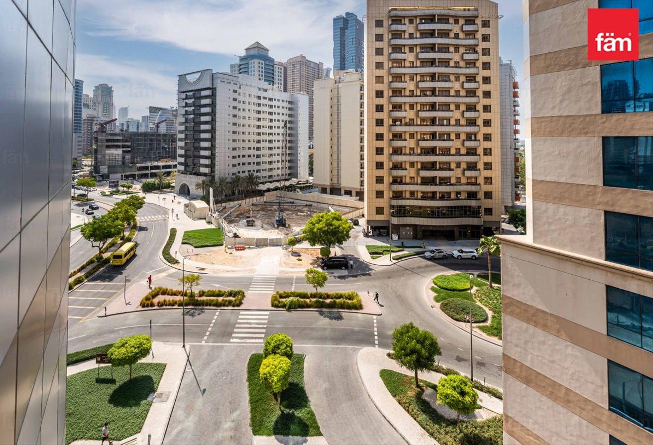 Near Dubai Internet City Metro | Prime Location photo 18