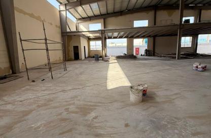 Warehouse - Studio - 1 Bathroom for rent in Umm Al Thuoob - Umm Al Quwain