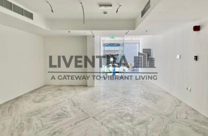Shop - Studio for rent in Al Barsha 1 - Al Barsha - Dubai