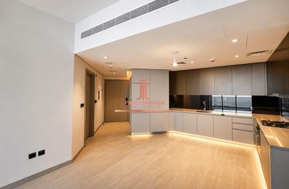 Apartment - 1 - 2 for sale in Regalia By Deyaar - Business Bay - Dubai