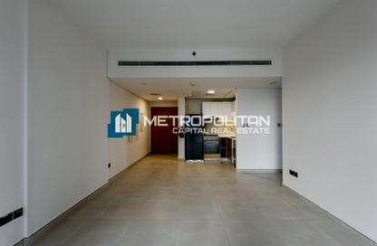 Apartment - 3 Bedrooms - 2 Bathrooms for rent in Radiant Square - City Of Lights - Al Reem Island - Abu Dhabi