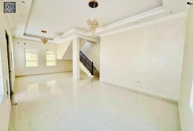 156380587 - Property Image 2