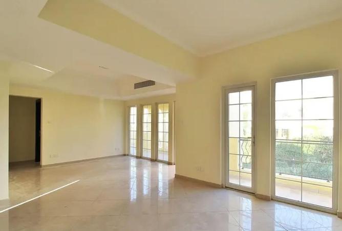 73509323 - Property Image 2