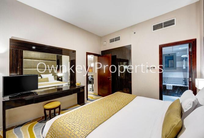 Ready to Move fully furnished 1BR Walkable Metro photo 3