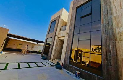 Villa - 5 Bedrooms - 6 Bathrooms for rent in Al Hooshi Villas - Hoshi - Al Badie - Sharjah