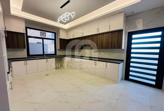 76975843 - Property Image 3