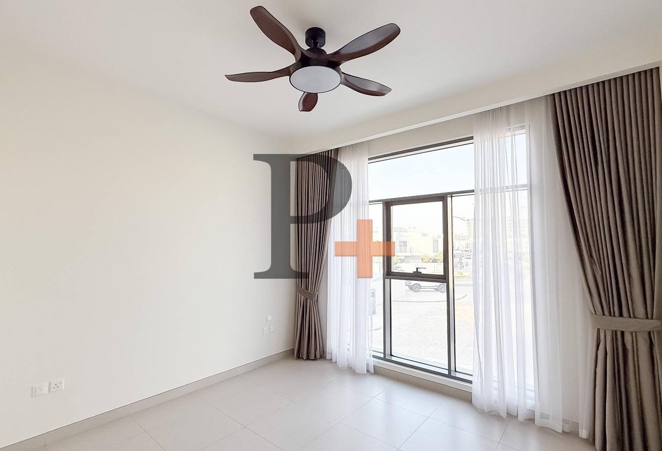 Single Row | Semi Detached | Ready To Move photo 10