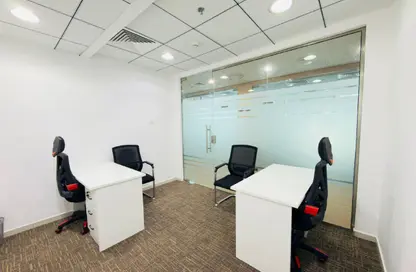 Office Space - 1 Bedroom - 3 Bathrooms for rent in Hamdan Street - Abu Dhabi