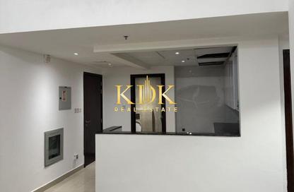 Apartment - 2 - 2 for rent in Dana Tower - District 12 - Jumeirah Village Circle - Dubai