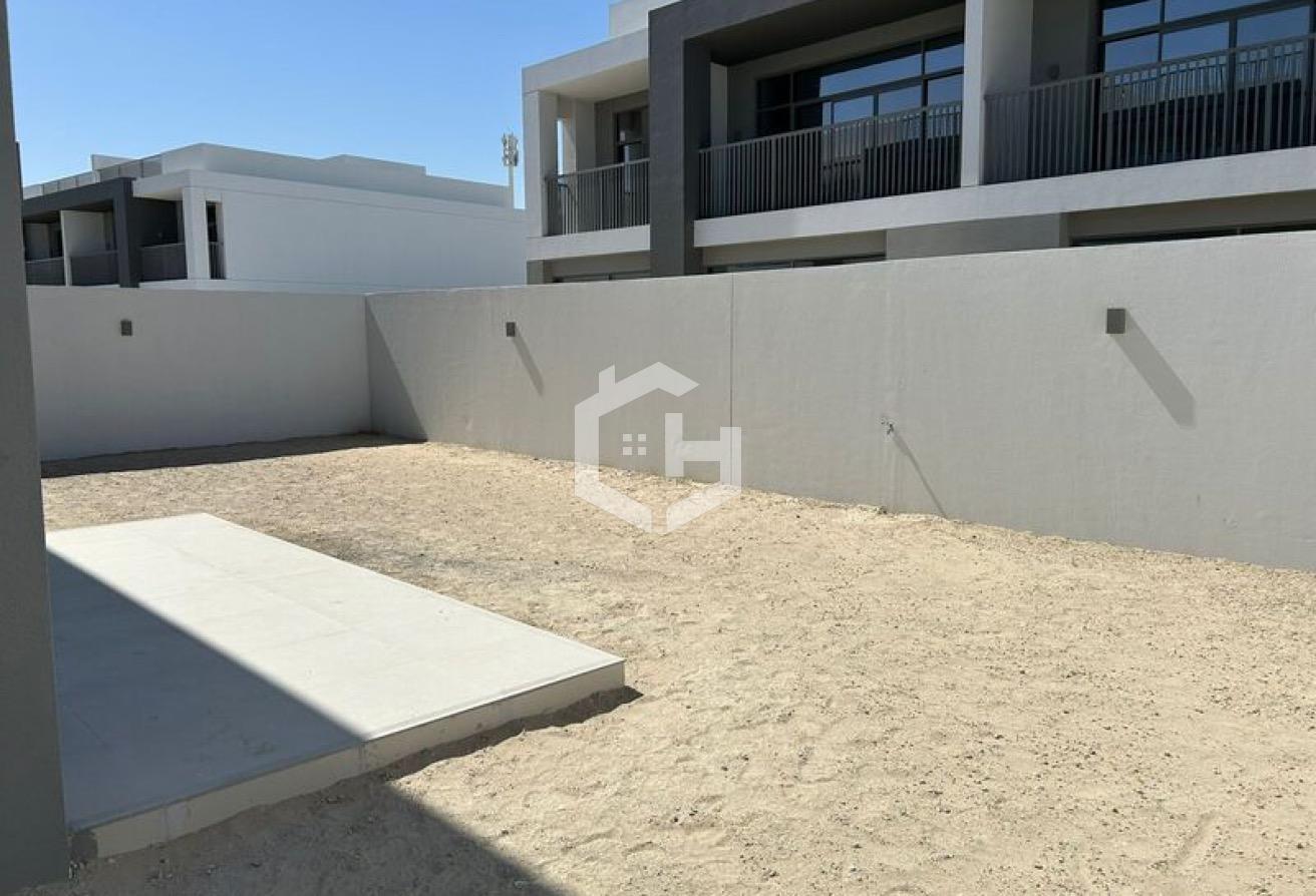 Huge Layout | Landscaped | Flexible Payment photo 4