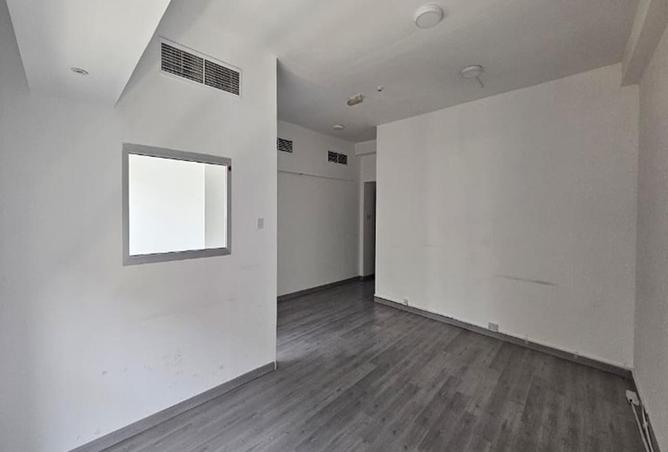 97320182 - Property Image 3