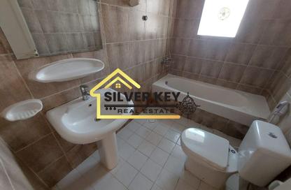 Apartment - 3 Bedrooms - 2 Bathrooms for rent in Abu Shagara building - Abu shagara - Sharjah