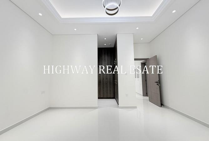 117705849 - Property Image 3