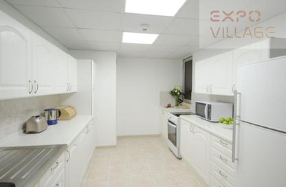Apartment - 2 Bedrooms - 2 Bathrooms for rent in The Apartments Dubai World Trade Centre A - The Apartments Dubai World Trade Centre - World Trade Center - Dubai