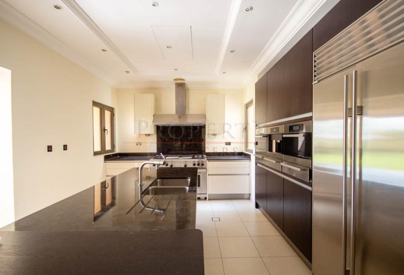 SPACIOUS 4BR VILLA | PRIVATE BEACH | SEA VIEW photo 18